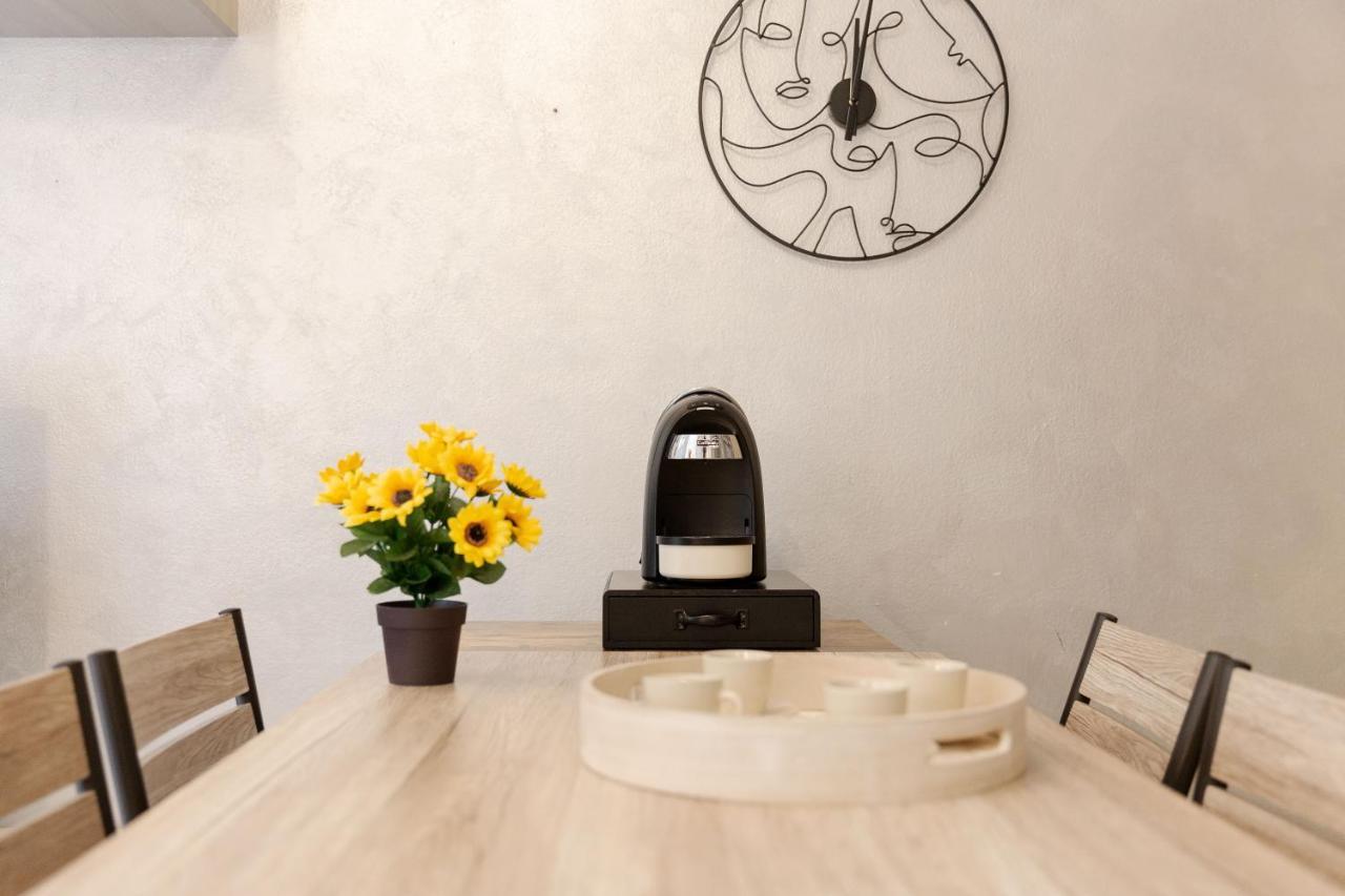 New! Milano - Flowers Home Cusano Milanino Екстериор снимка